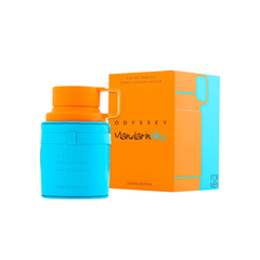 perfume de marca armaf, contiene 100 ml y su empaque es de color azul con naranja, es un perfume para hombre
