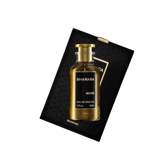 perfume de marca bharara, contiene 100 ml y su empaque es de color negro con dorado, es un perfume unisex