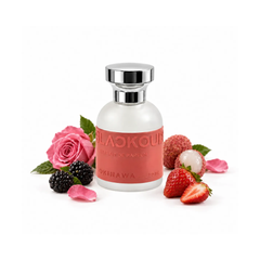 perfume de marca blackoud, contiene 50 ml y su empaque es de color rosado, es un perfume para mujer