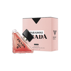perfume de marca prada, contiene 90 ml y su empaque es de color rosado, es un perfume para mujer